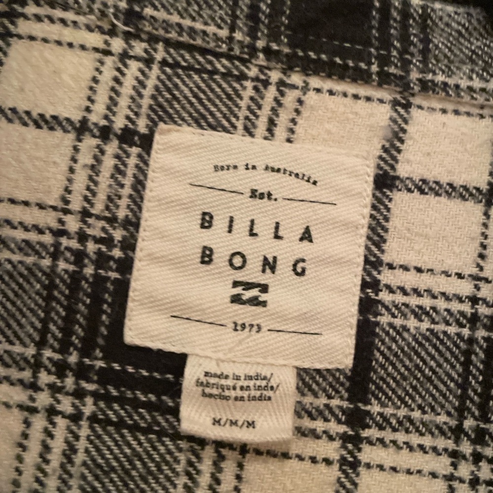 Billabong Women’s Plaid Flannel Long Sleeve Shirt Casual Boho Festival Western M - Picture 3 of 10
